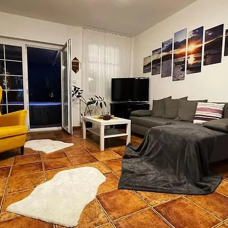 Whirpool Relax Sunny Garden House Rudna (Prague-West District)