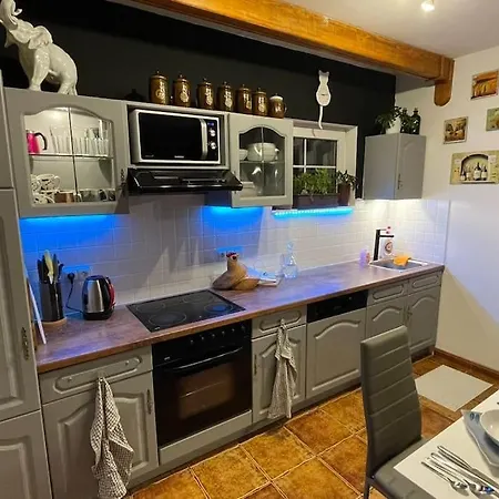 Villa Whirpool Relax Sunny Garden House